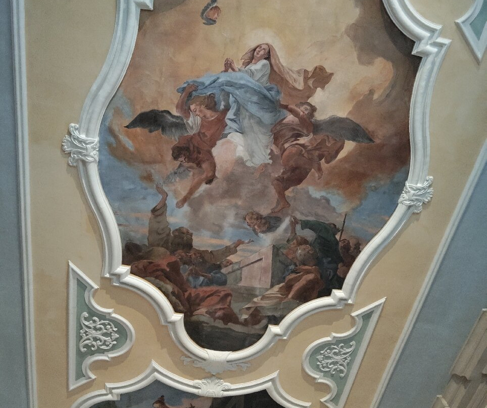 Chiesa San Giovanni Dei Battuti-Spilimbergo必去景点