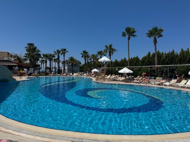 Holiday Garden Resort- Ultra All İnclusive-旅行者