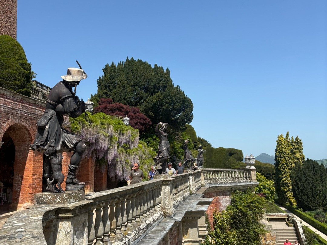 Powis Castle and Garden-Welshpool必去景点