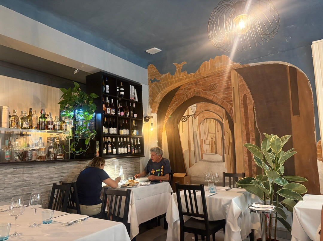 Encanto Trattoria