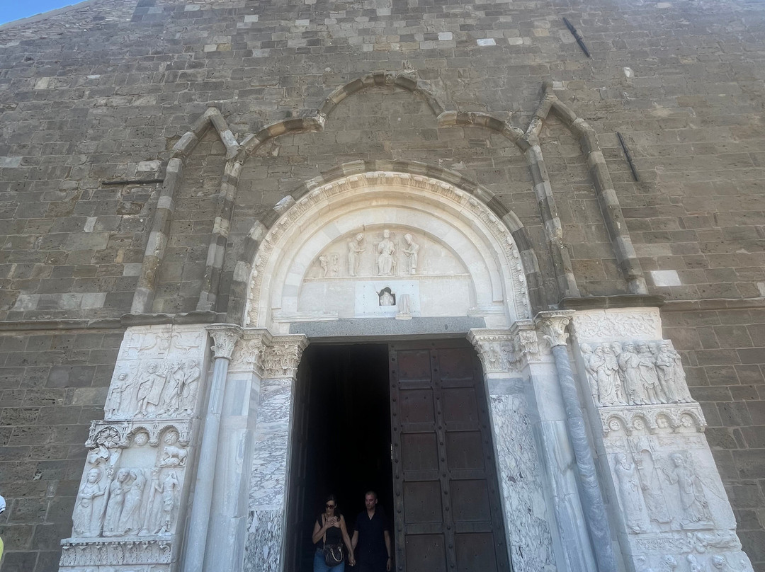 Abbazia di San Giovanni in Venere-Fossacesia必去景点