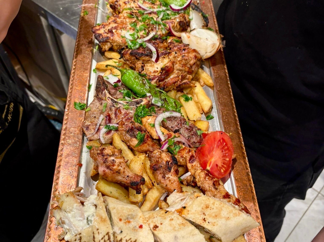 Zeytouna Grill-House