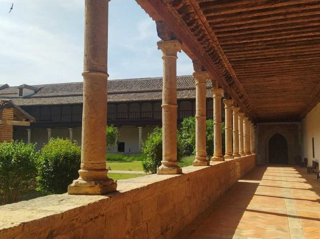 Monasterio de Sancti Spiritu-Toro必去景点