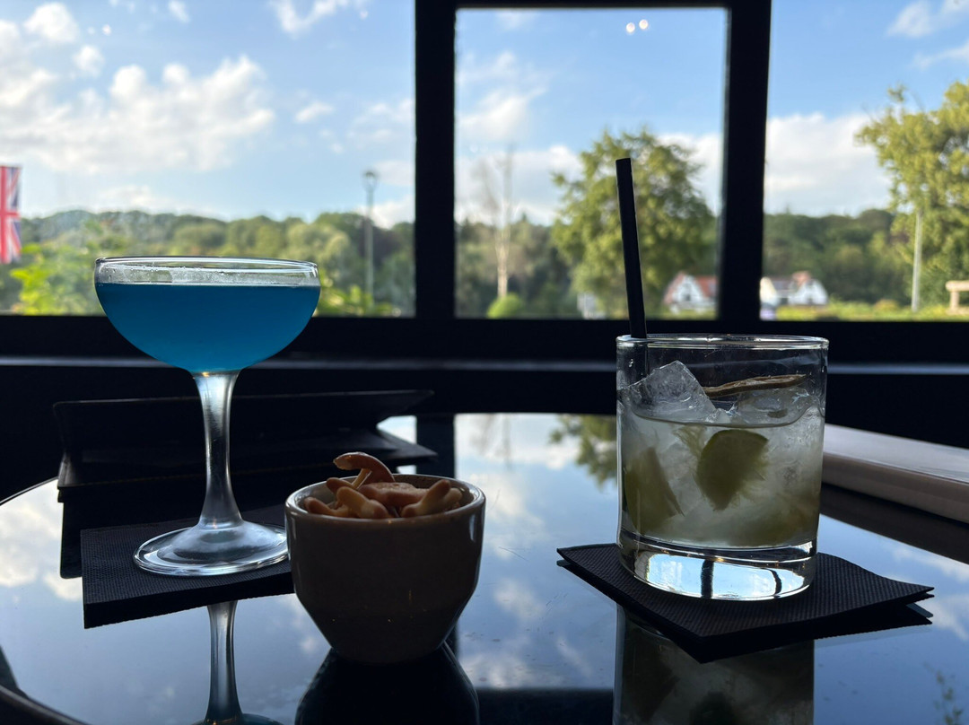 马丁迪拉克城堡酒店主图