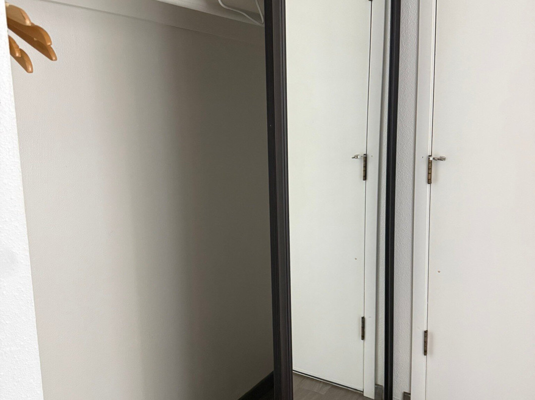 奎纳特湖小屋主图