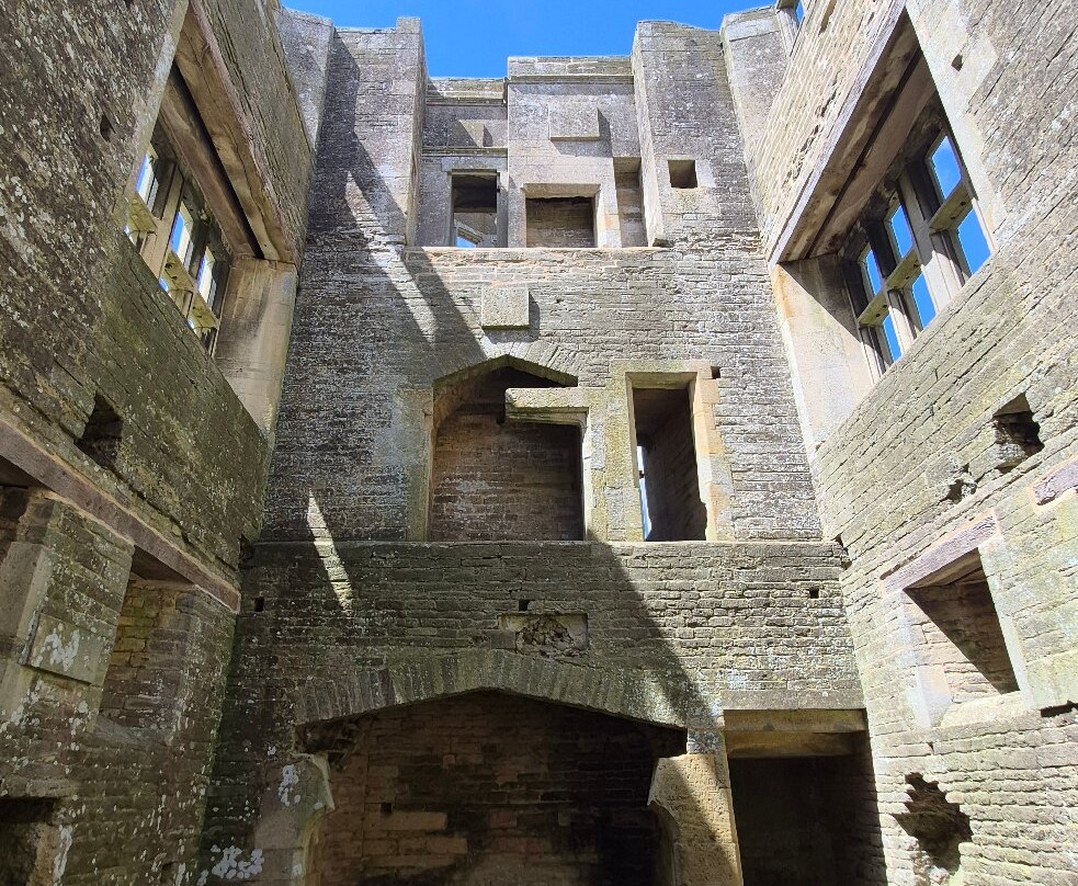Lyveden-Oundle必去景点