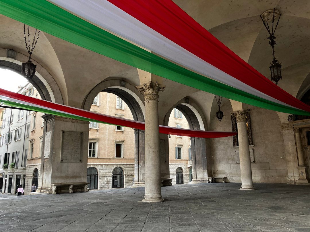 Piazza della Loggia-布雷西亚必去景点