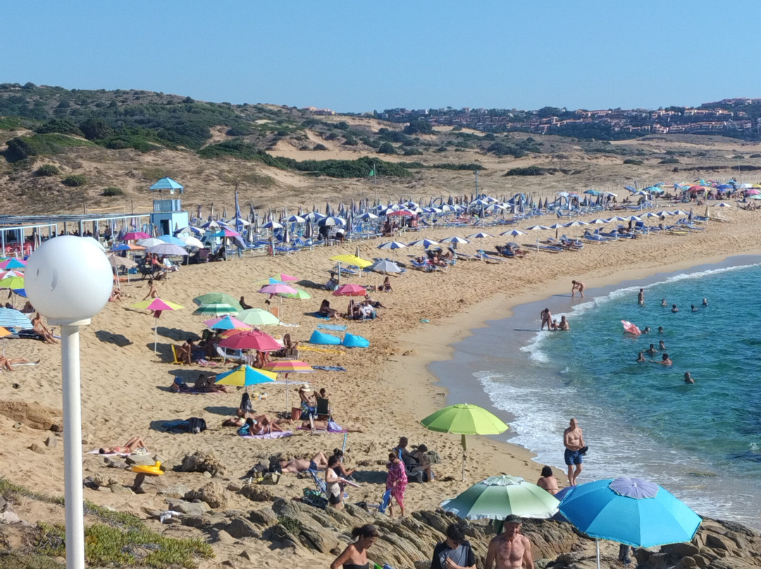 Pistis Beach-阿尔布斯必去景点