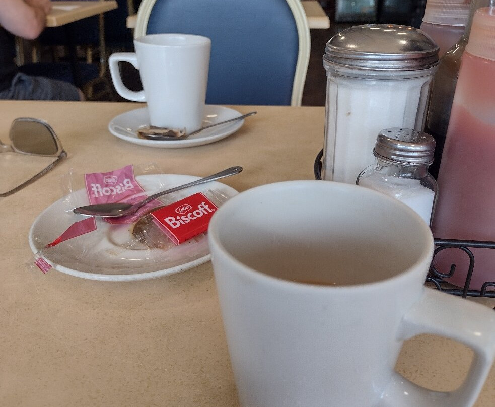 Old Pop Inn Cafe/Restaurant