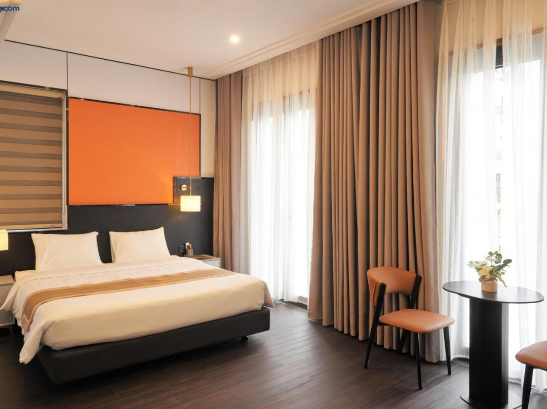 H-Dragon Hotel
