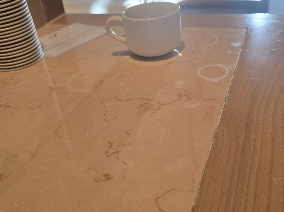 费尔蒙巴库火焰塔酒店主图