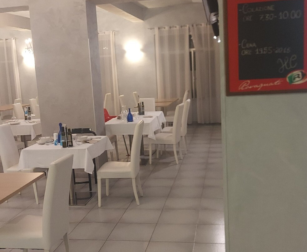 克里斯托尔酒店主图