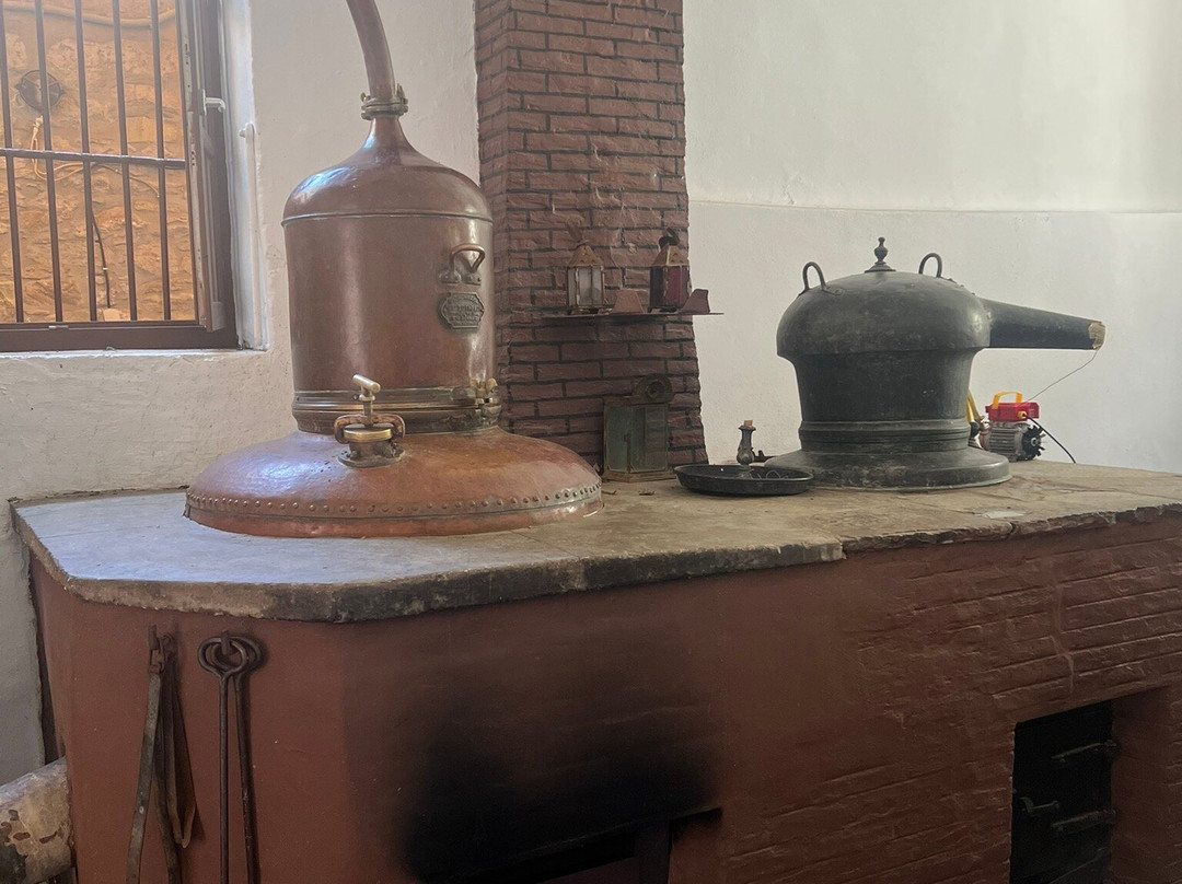 Vallindras Kitron Distillery-Chalkio必去景点