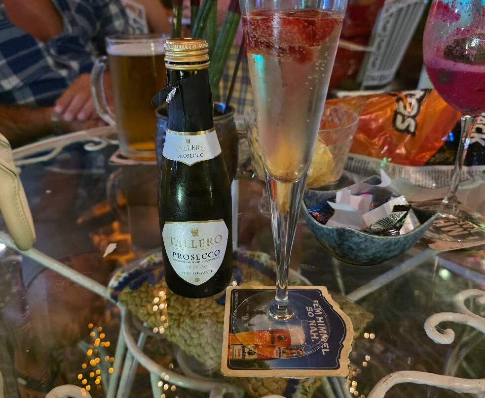 Yamas Cocktail Bar-Lardos必去景点