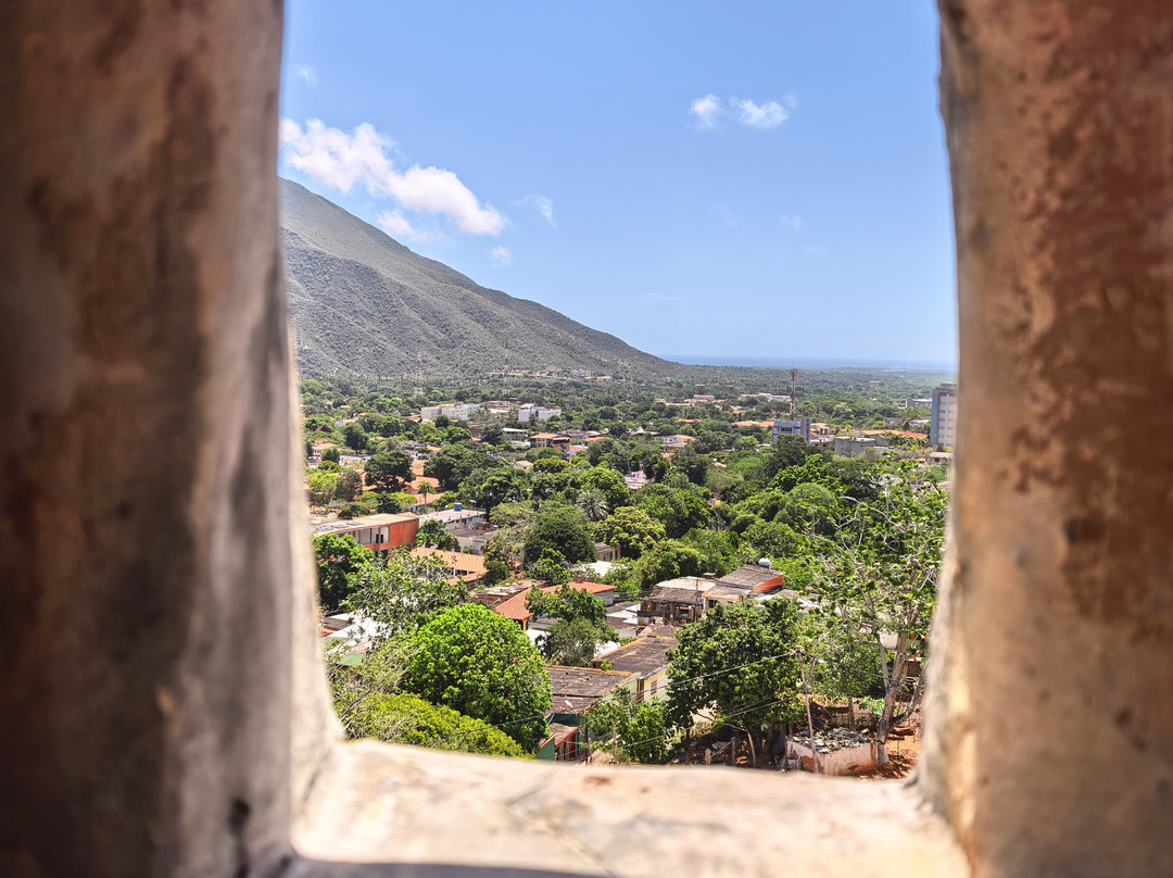 V2 Aventuras. Tours, EBikes. Trekking, Kayak, Camping. Sightseeing, Local Food, History, Communities. Margarita Island.-玛格丽塔岛必去景点