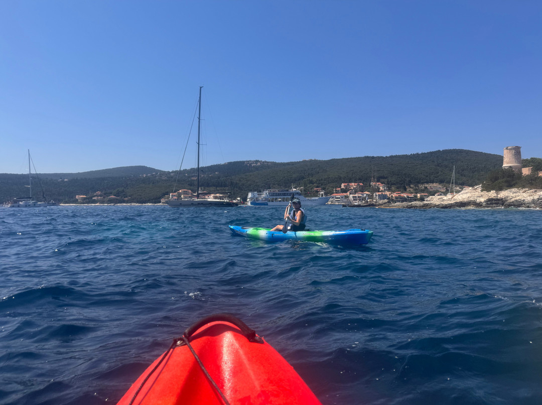 Fiskardo Kayaks and SUP-菲斯卡尔宗必去景点