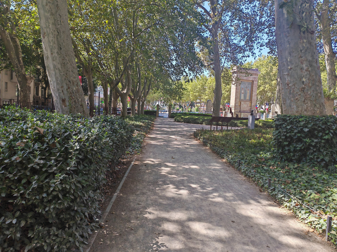 Square Bir-Hakeim-佩皮尼昂必去景点
