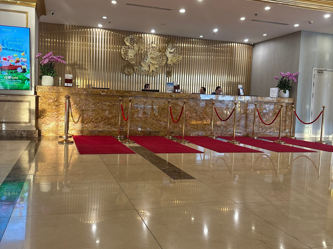 岘港金色海湾温德姆酒店主图