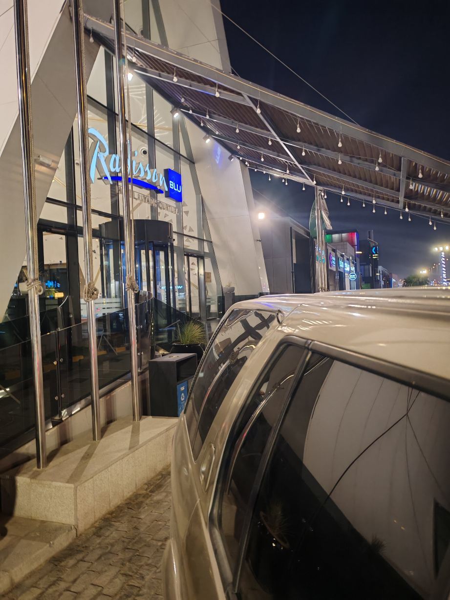利雅得库尔图巴丽笙酒店-旅行者