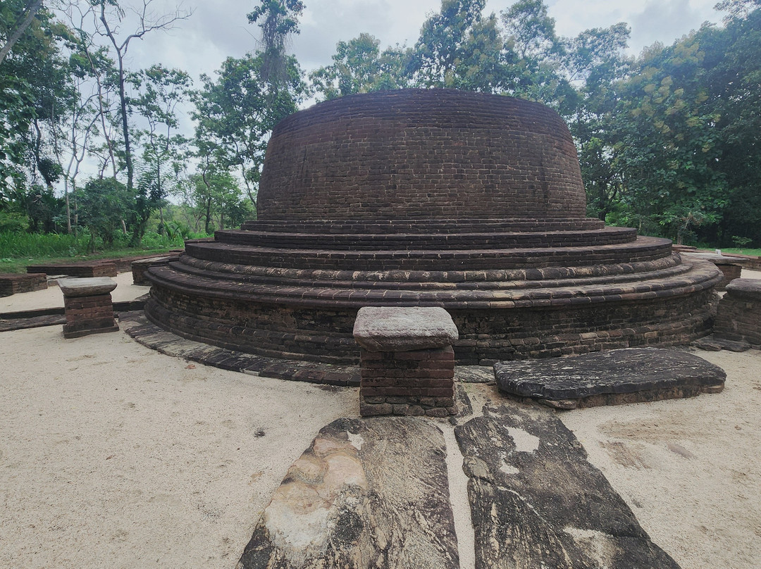 Nathagane Ancient Cave Temple Complex-Kurunegala必去景点