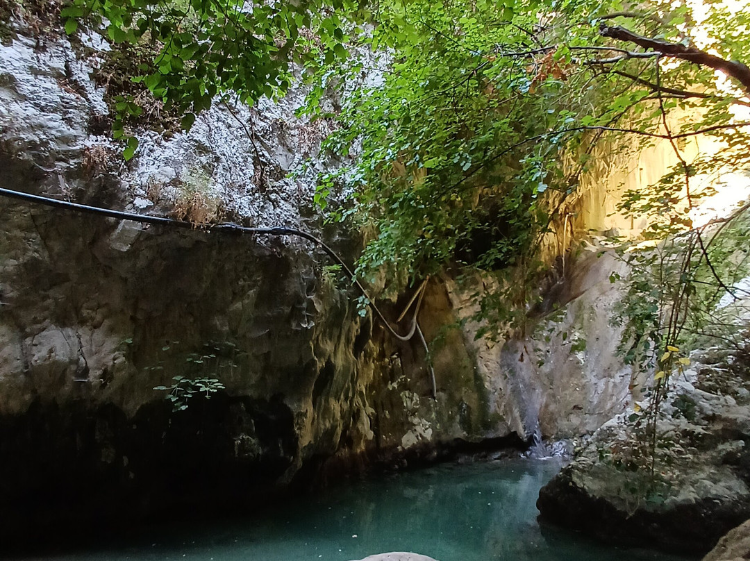 Nydri Waterfalls-Nidri必去景点