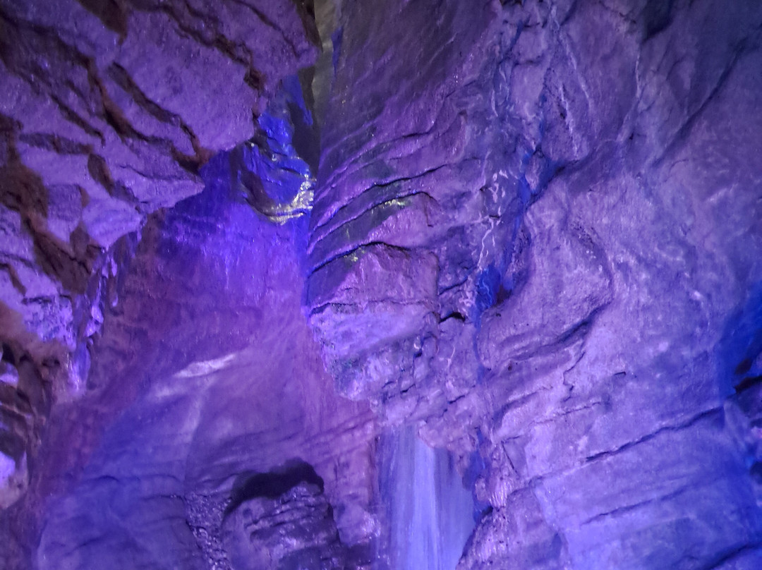 Parco Grotta Cascata Varone-Tenno必去景点