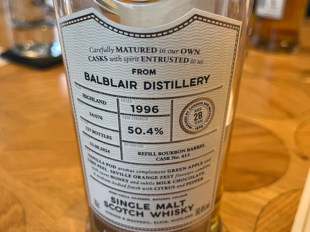 Gordon & MacPhail-埃尔金必去景点