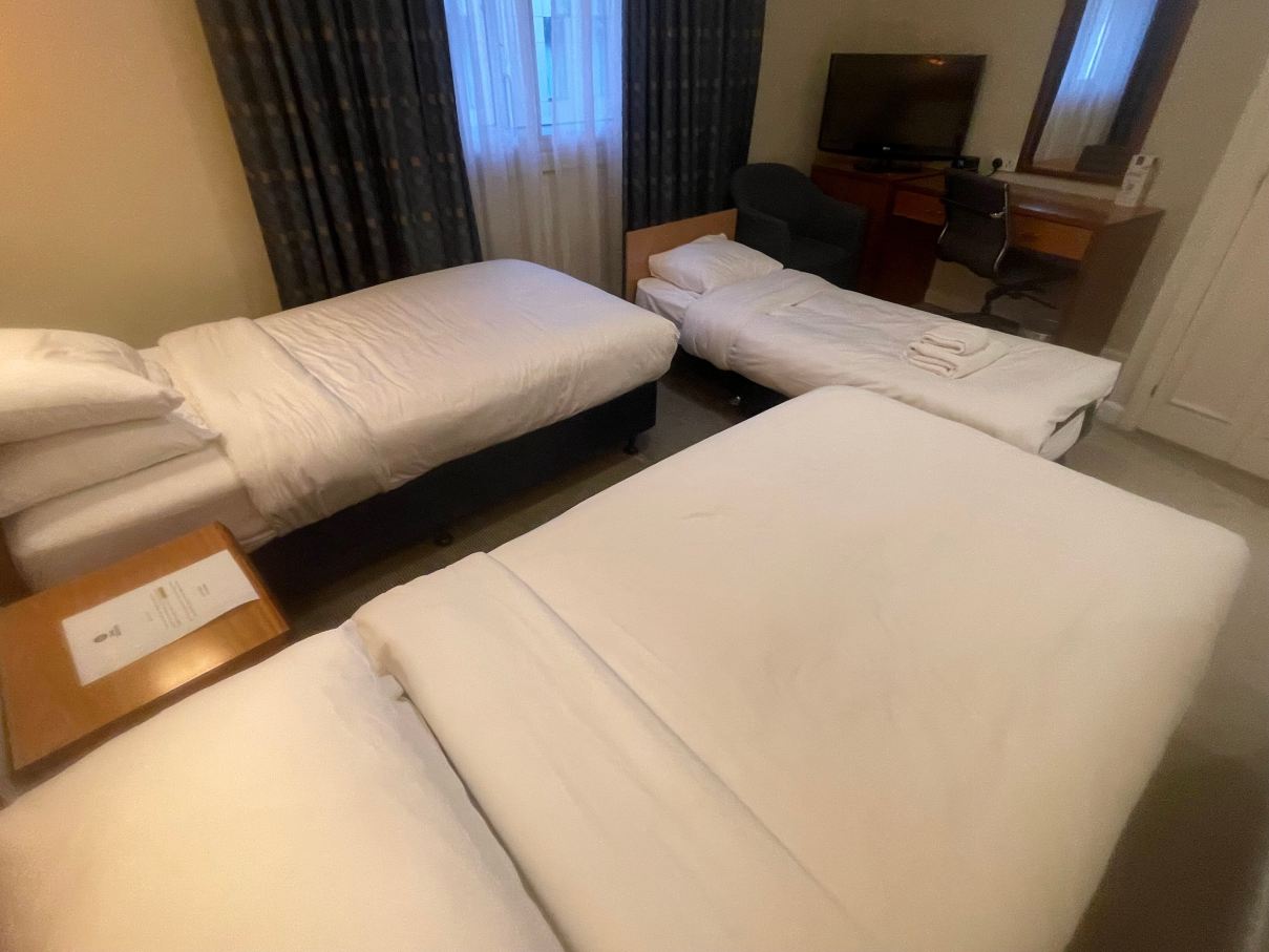 伦敦希斯洛阿里尔贝斯特韦斯特酒店-旅行者