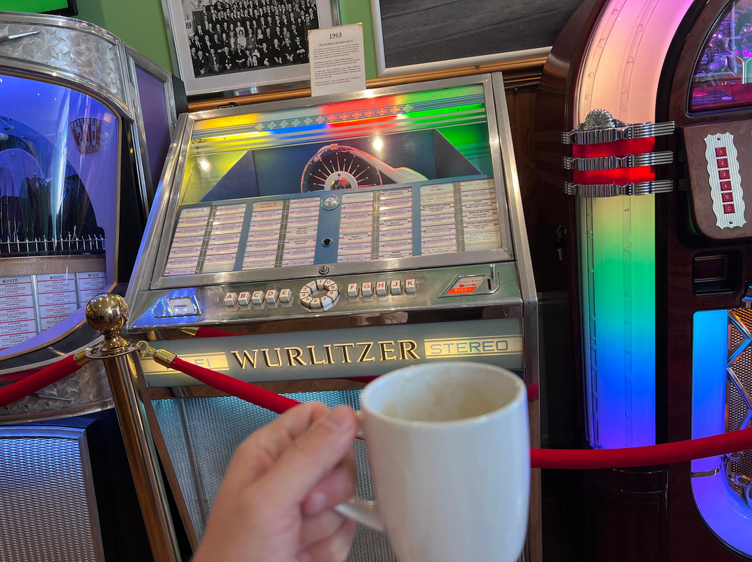 Ditchburn Jukebox Museum-Lytham St Anne's必去景点