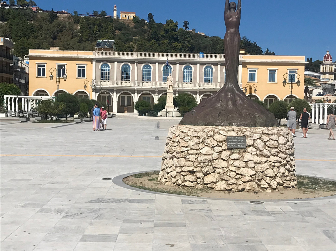 Statue Of Liberty Zante-扎金索斯镇必去景点