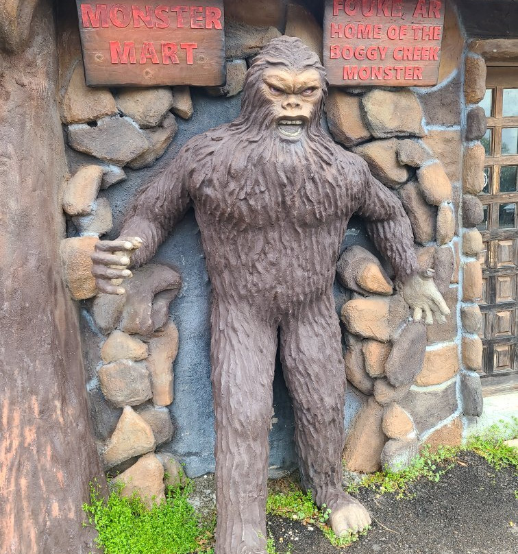Monster Mart-Fouke必去景点