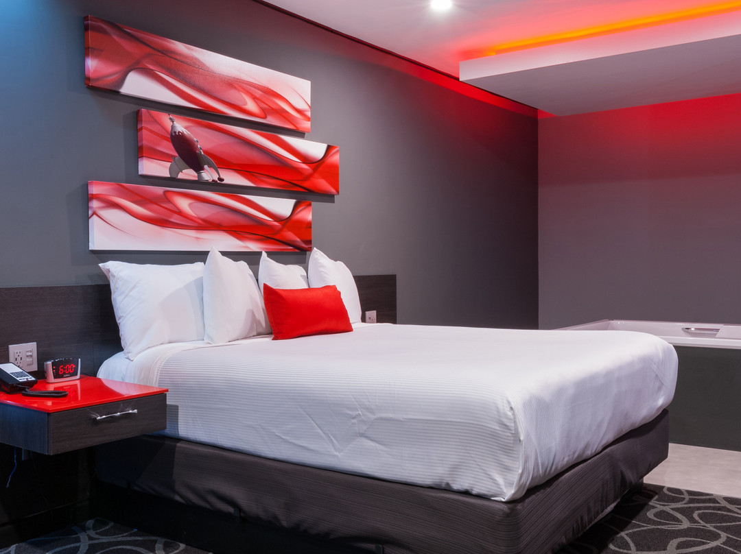 The Astro Pasadena Hotel