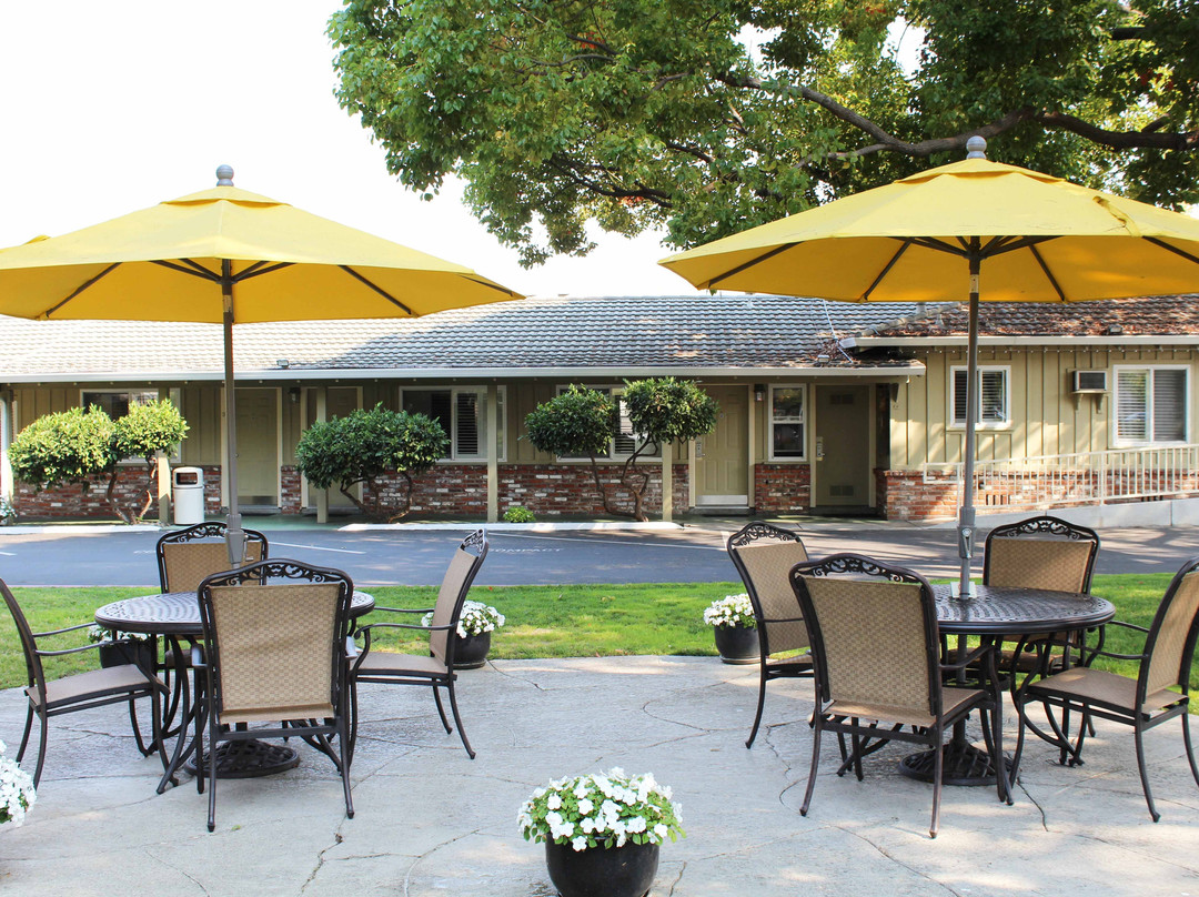 洛思阿图斯酒店住宿-Country Inn