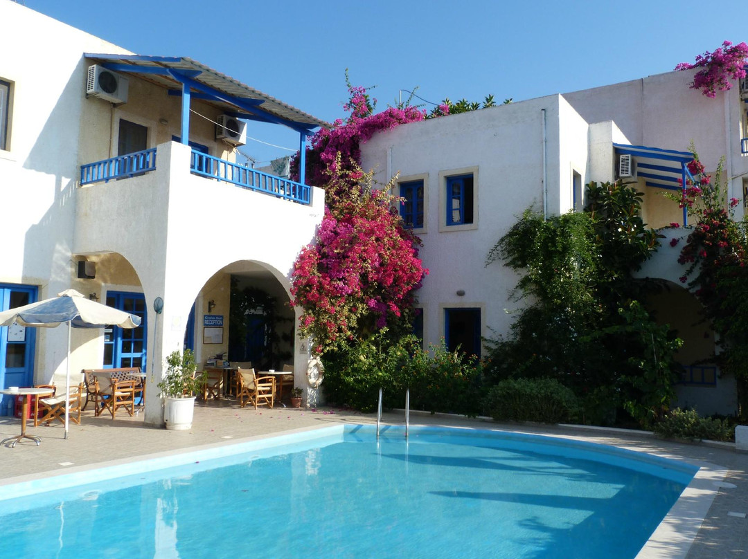 克里塔日光公寓酒店