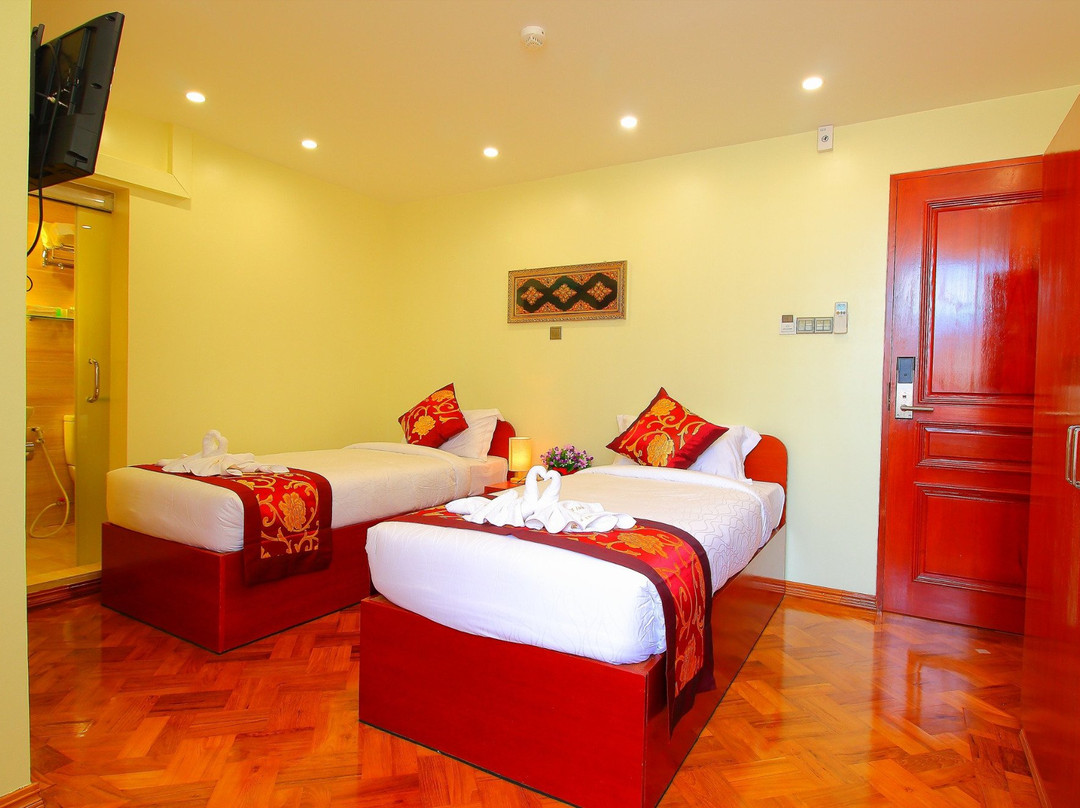 Diamonds Inn Mandalay