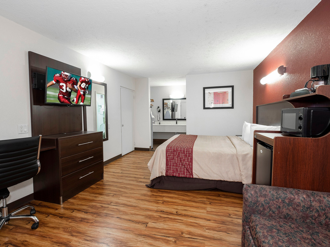 Red Roof Inn Starkville - University主图