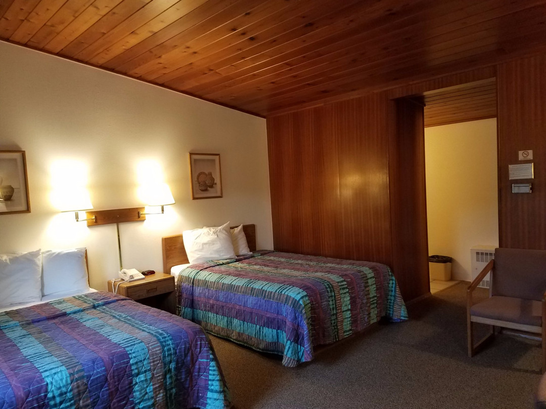 拉顿酒店住宿-Budget Host Melody Lane Motel