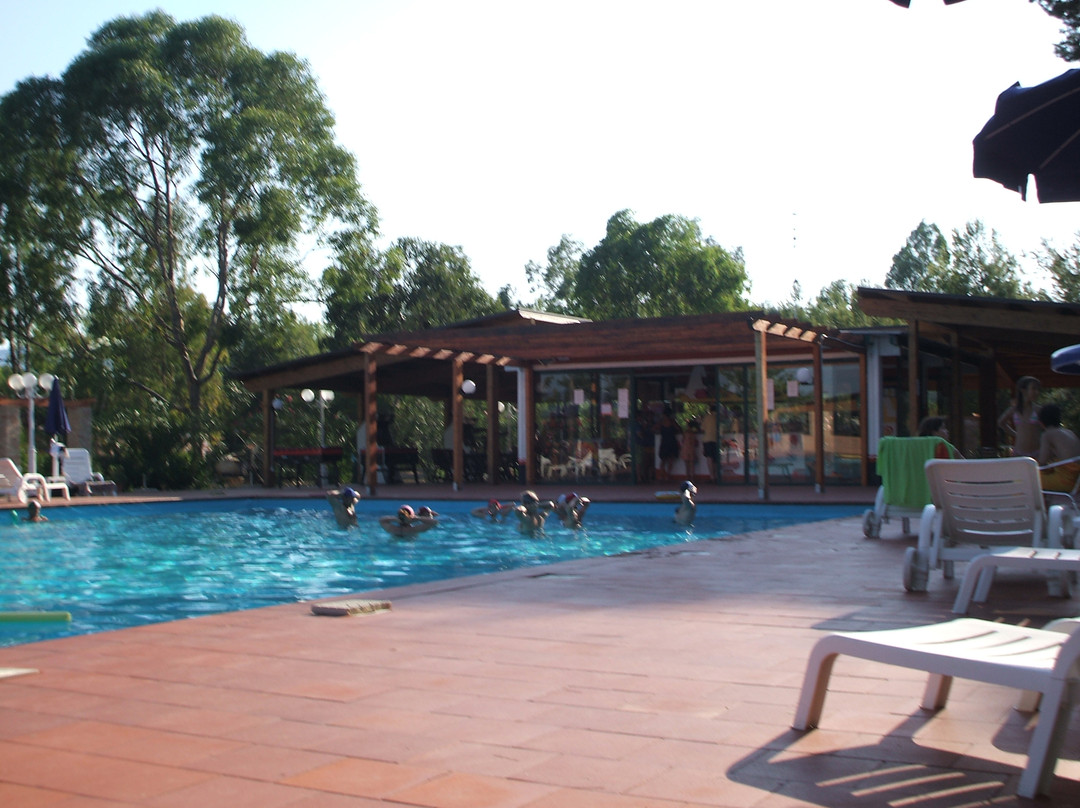 Centro Isola Hotel Village