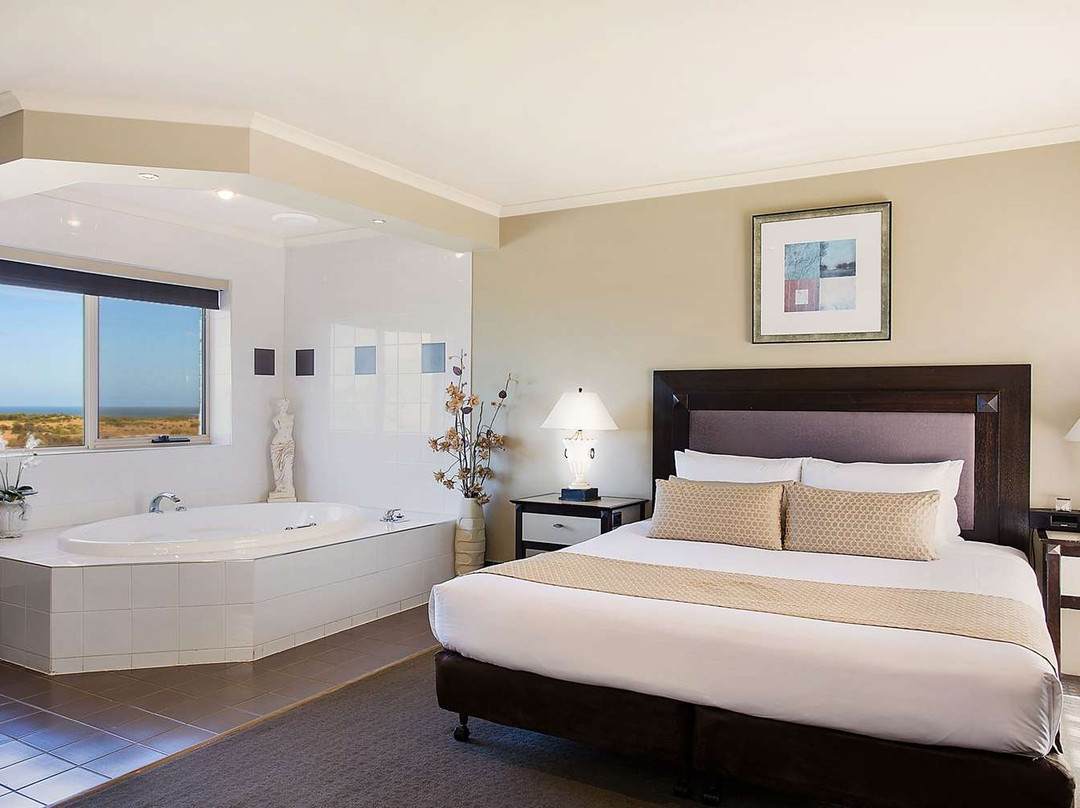 拉格伦舒适酒店主图