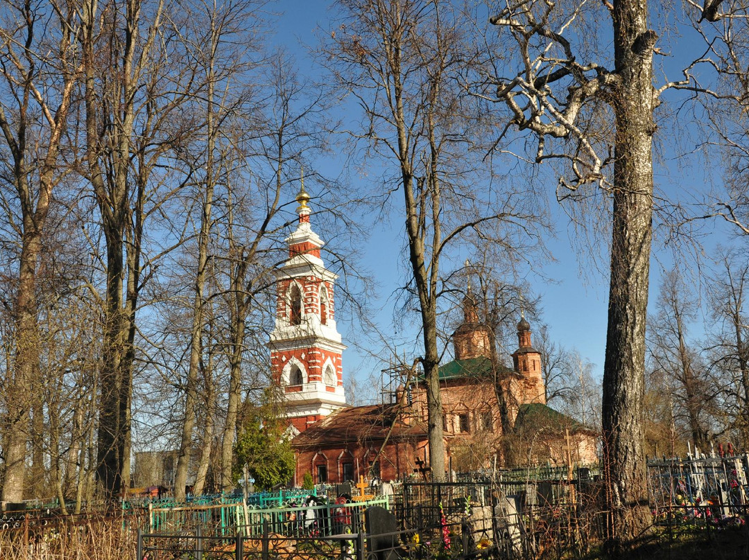 Church of The Nativity in Varvarino景点图片