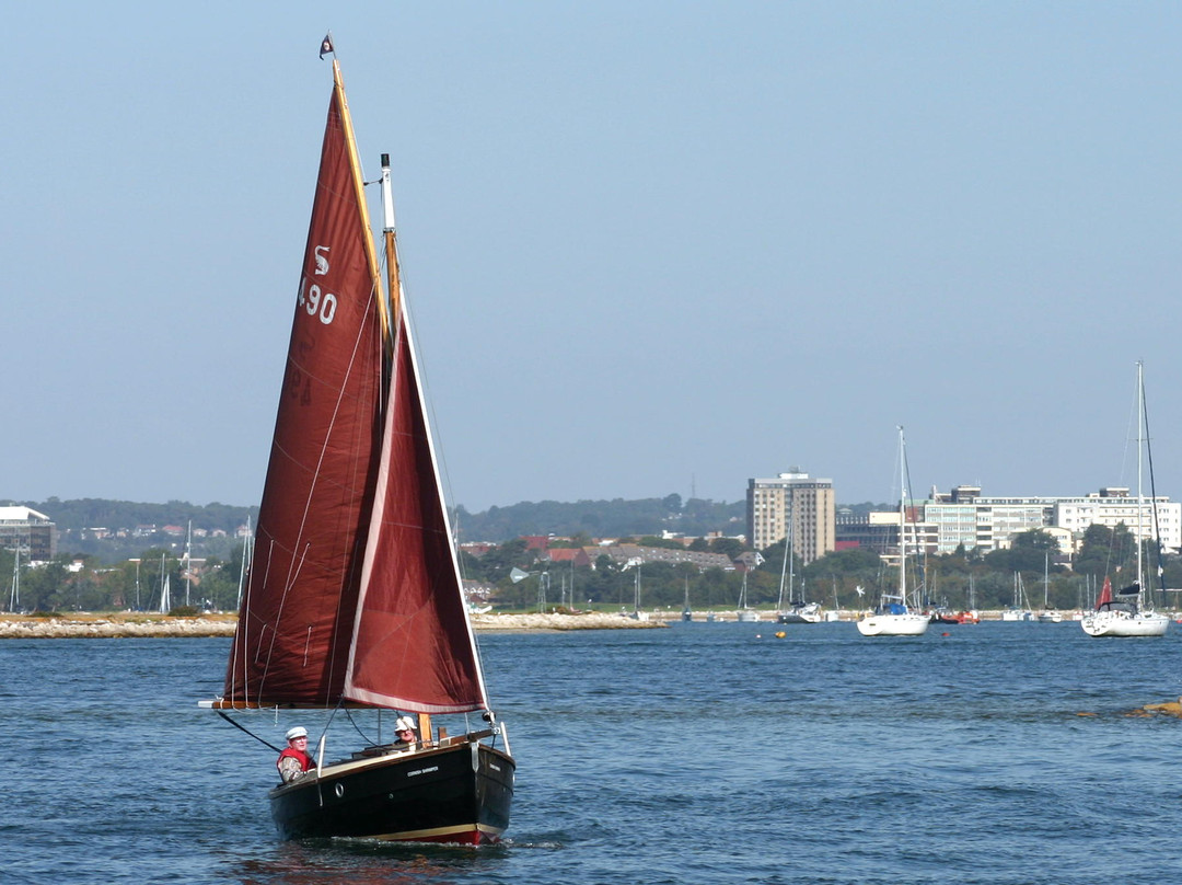 普尔旅游景点-Poole Harbour