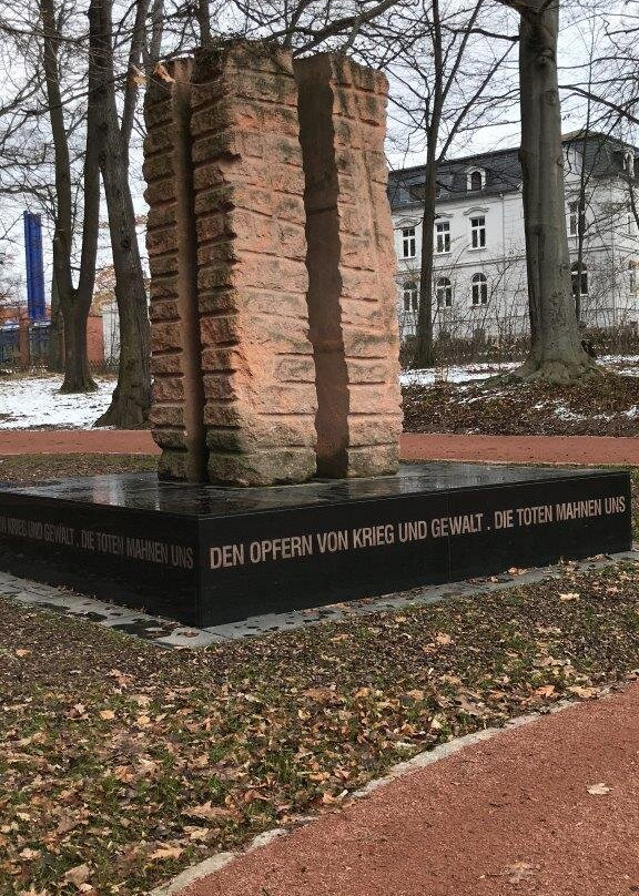 DenkmalDen Opfern Von Krieg Und Gewalt景点图片
