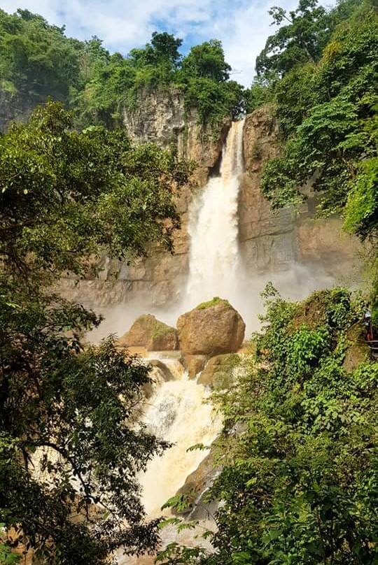 Curug Cimarinjung景点图片