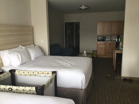 智选假日套房酒店-拉波特主图