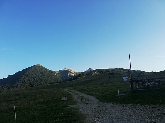 Monte Bondone Ski Area景点图片