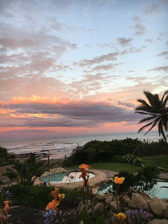 Seagulls Beach Hotel主图