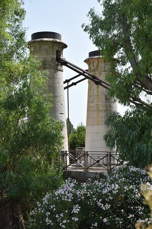 Ponte Real Ferdinando景点图片