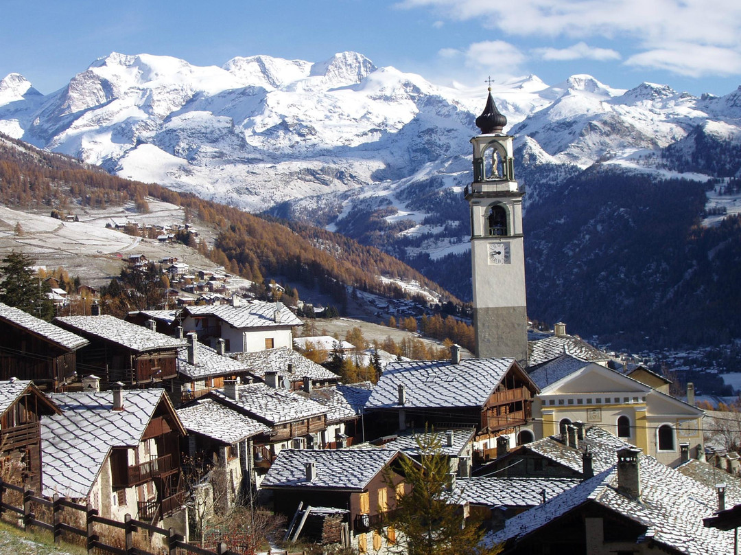 Artaz Vieu旅游景点-Chiesa Parrocchiale di San Martino