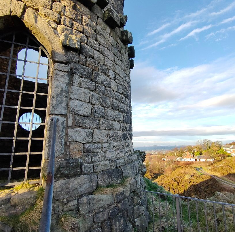 Mow Cop Castle景点图片