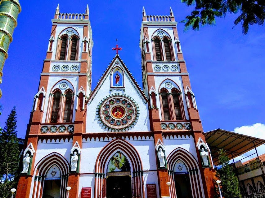 The Basilica of the Sacred Heart of Jesus景点图片